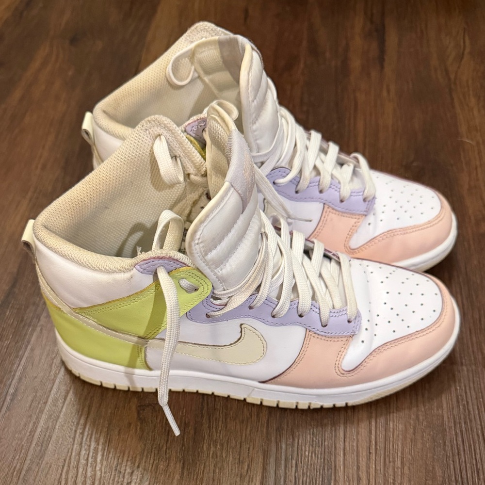 Nike Women's Dunk High - Cashmere - Picture 4 of 11